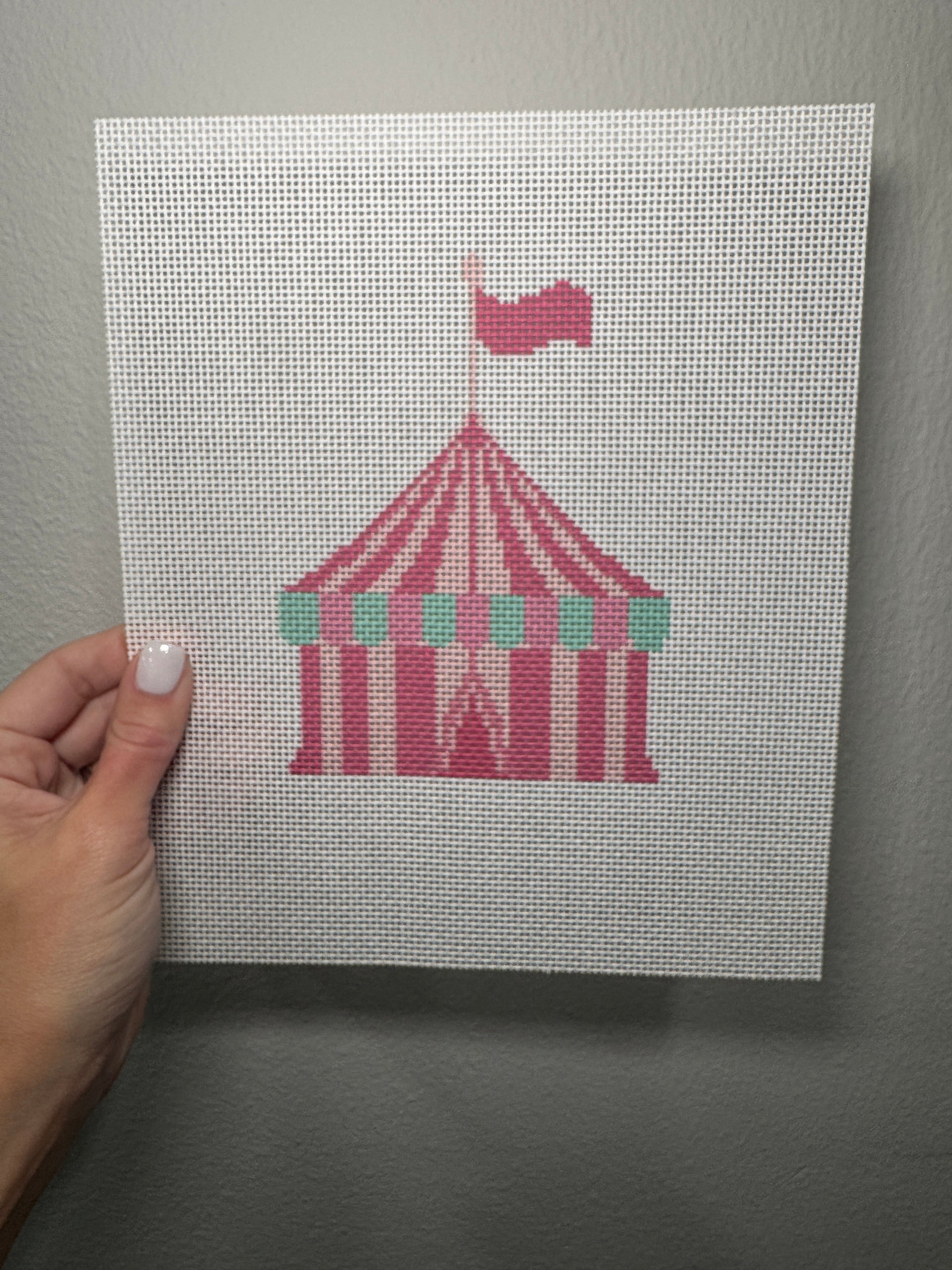 patterned tent Fair Tent (13 Mesh) – The Stitch Itch by B